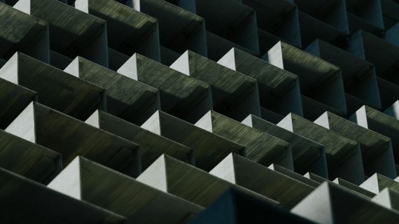 Kontraktor Ruang Kedap Suara: Mahal vs Hemat, Mana Pilihan Bijak?