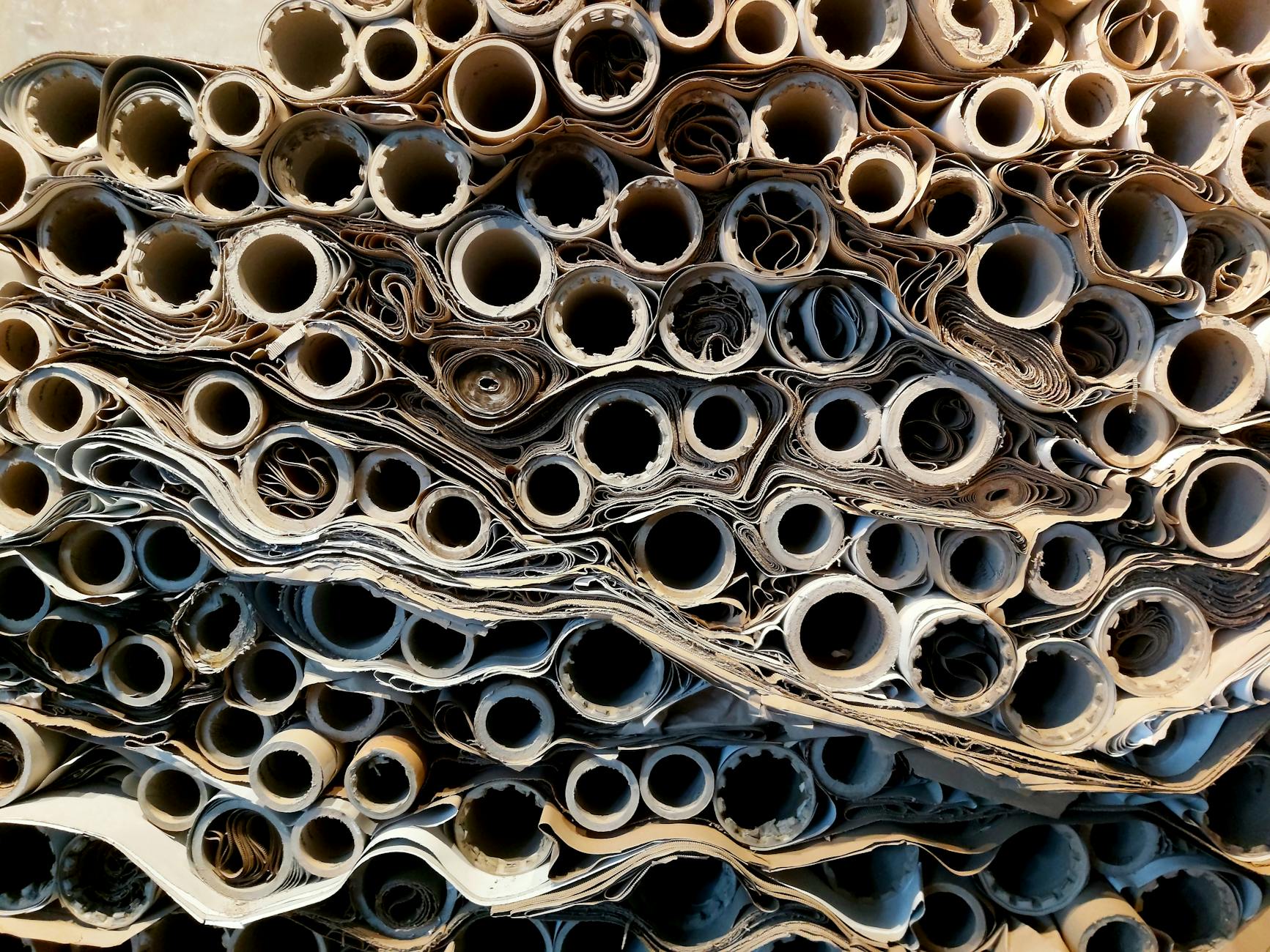 Material akustik terbaik untuk meredam suara, meningkatkan kenyamanan ruangan dengan desain modern