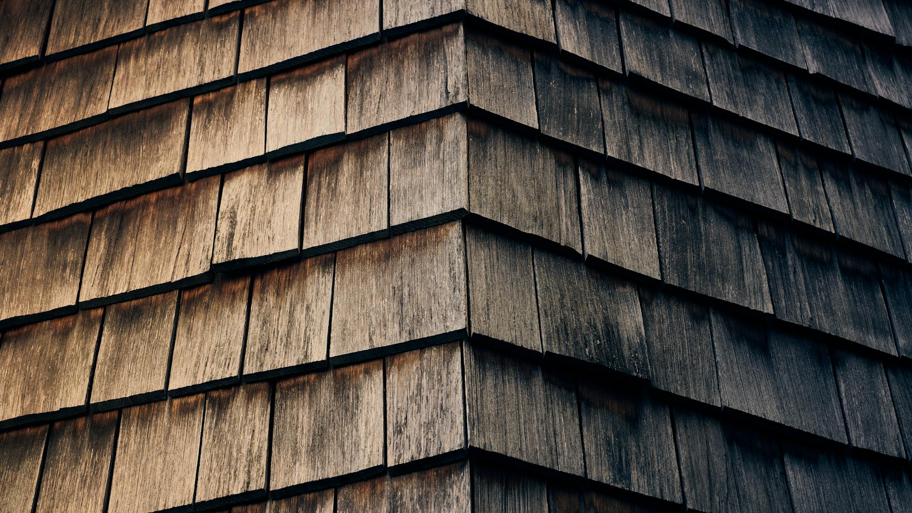 Panel material akustik terbaik peredam suara ruangan optimal.