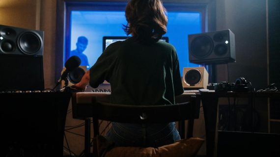 Bongkar Rahasia Buat Studio Recording Kedap Suara: Fakta Mengejutkan!