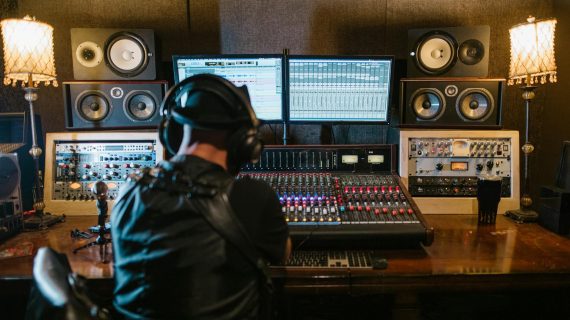 Mengenal Kelebihan Jasa Soundproofing Ruangan di Tangerang untuk Mengurangi Gangguan Suara