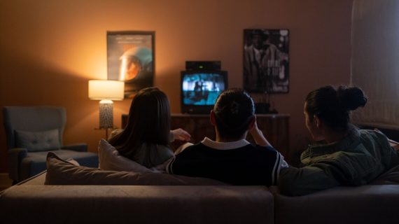 Membangun Home Theater Akustik Profesional Dengan Biaya Terjangkau
